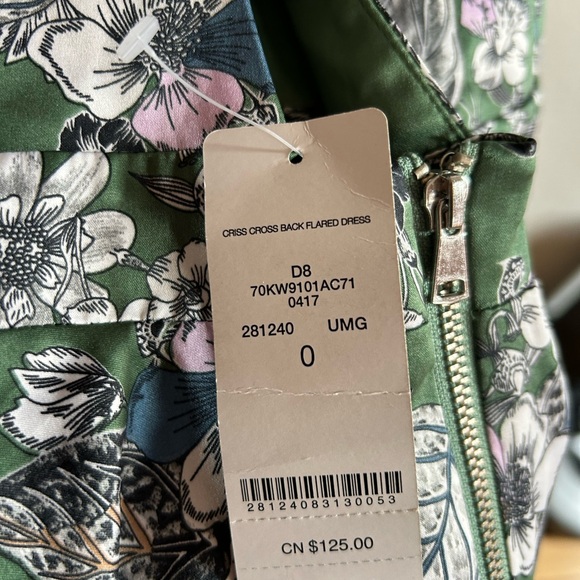 NWT BEBE dress size 0 - Picture 5 of 5